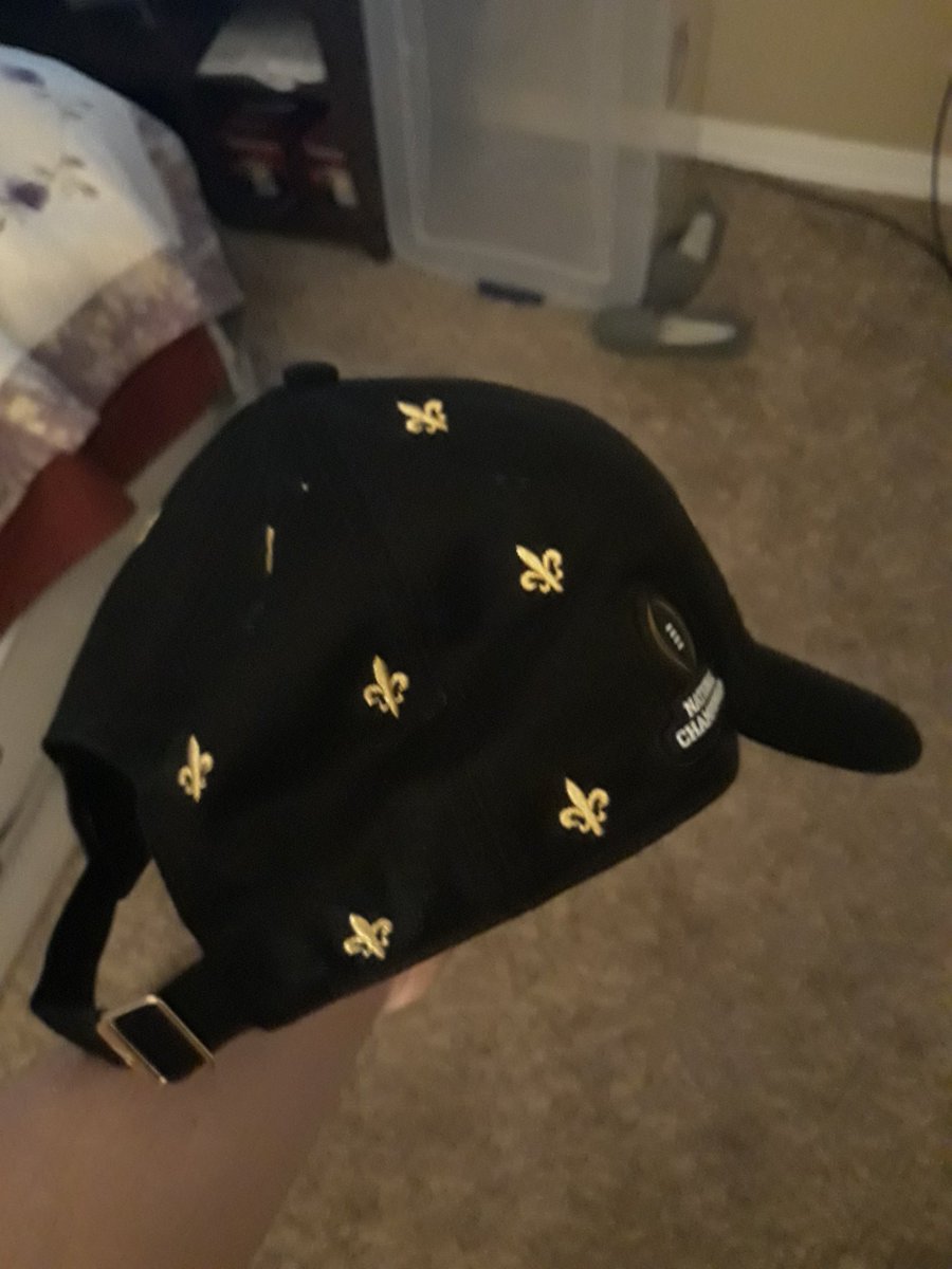 Gamsterworld's tweet photo. Loving my new hat thanks to my uncle Terry for my cool lsu stuff go tigers #lsu #lsufootball #LSUTakeover @LSUfootball @LSU #subscribers #Sub4Sub #Subscribe #Sub2Sub #GeauxTigers # https://t.co/uljPG8PxR1