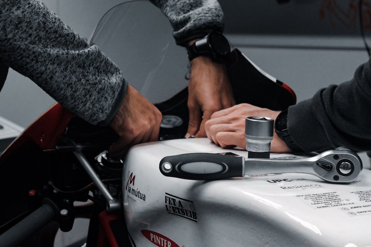 eracingetseib's tweet photo. Studying the previous prototype allows us to establish new routes for improvement. We continue working to develop a leading motorcycle.
#motostudent #etseib #roadtomotostudent2020 #motorbike #electric #racing #mechanic #53E https://t.co/KQHAdMtUGU