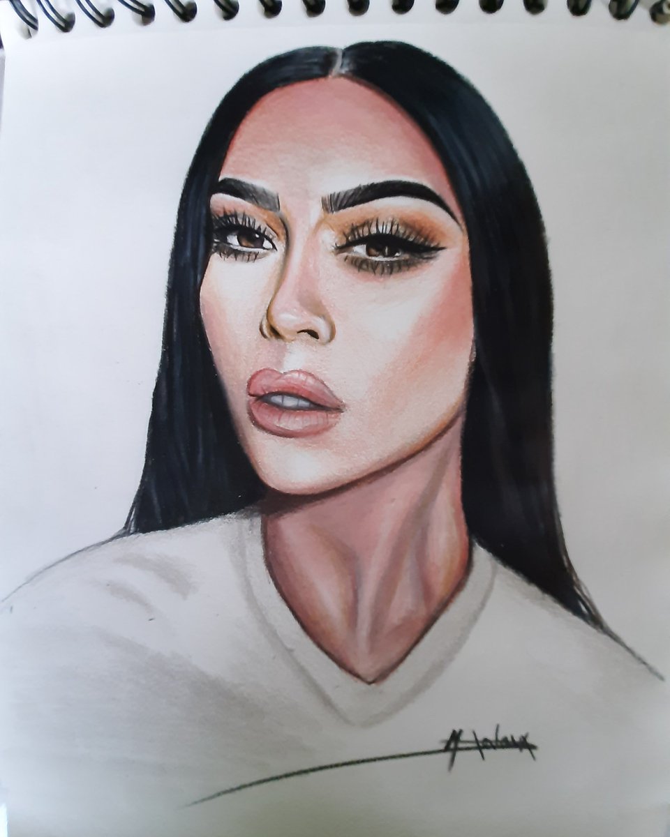 DevauxMegane's tweet photo. @KimKardashian 
Travail au crayons de couleurs @FaberCastell https://t.co/oVU12S6hrj