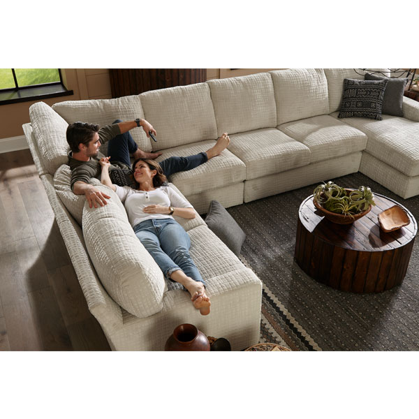 2Sofas tweet picture