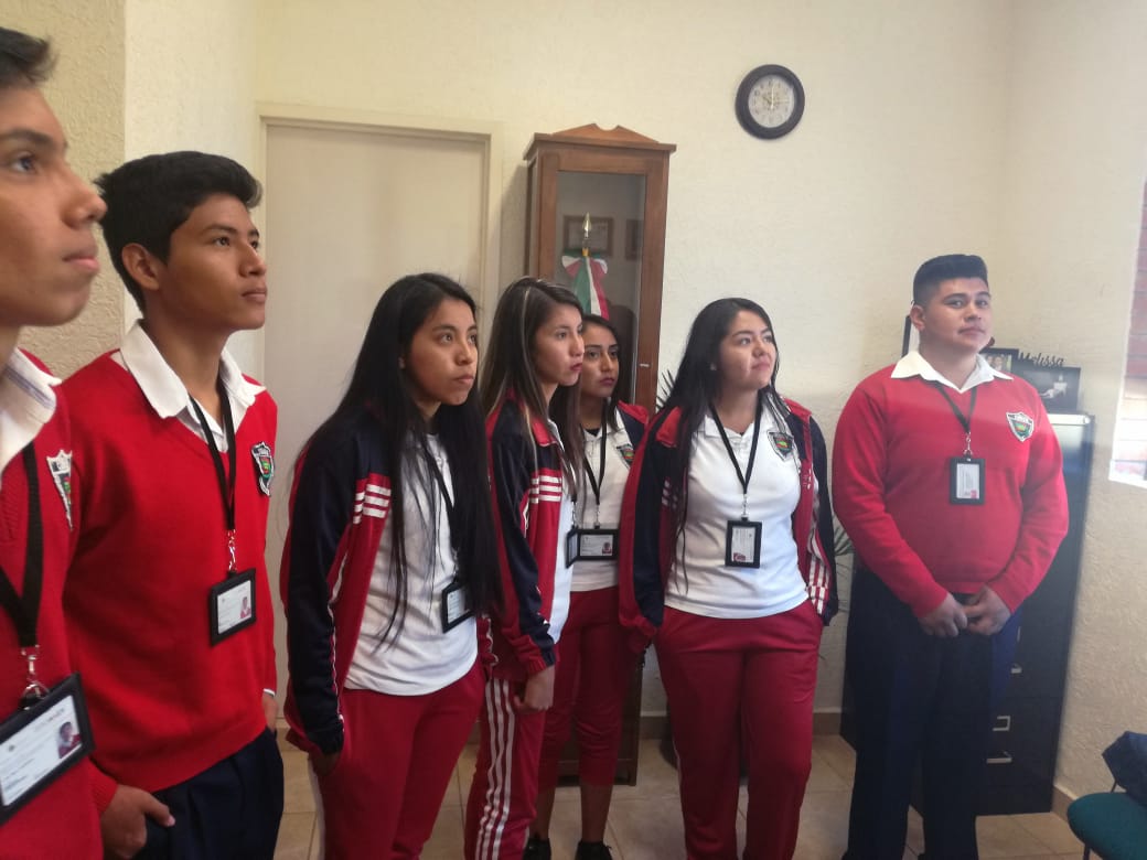 cemsad121's tweet photo. Alumnos del CEMSAD 12 visitando las instalaciones de la UMB de Sultepec. https://t.co/4qggDog5AS