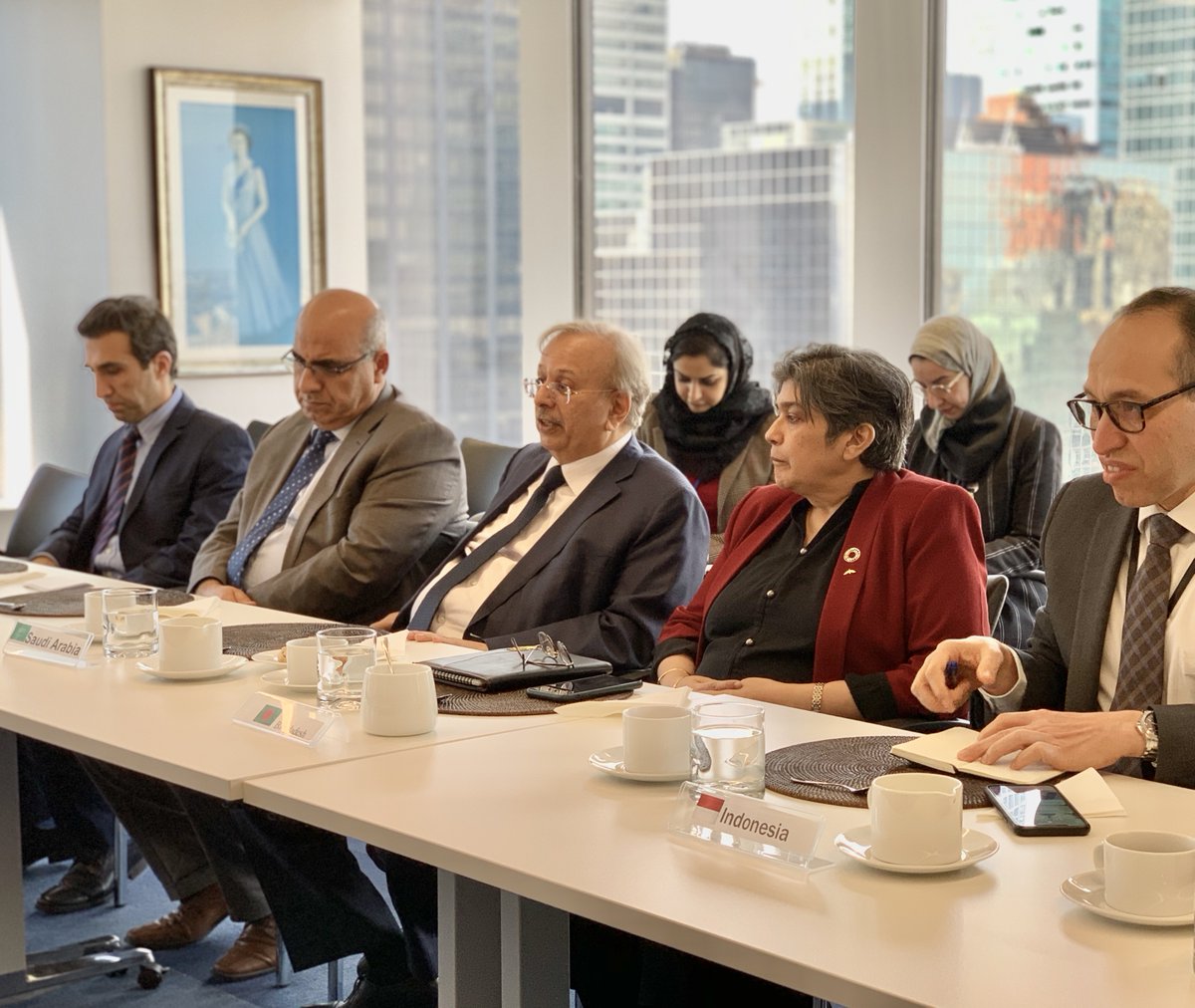 OICatUN's tweet photo. 03/11/2020 - Group of OIC Ambassadors met with the UK Permanent Representative, President of the UN Security Council, to communicate the position of the OIC on the #Rohingya issue. 

@MYNewYorkUN1 @ksamissionun @pmbdny @Turkey_UN @indonesiaunny https://t.co/koDbuhPNXa