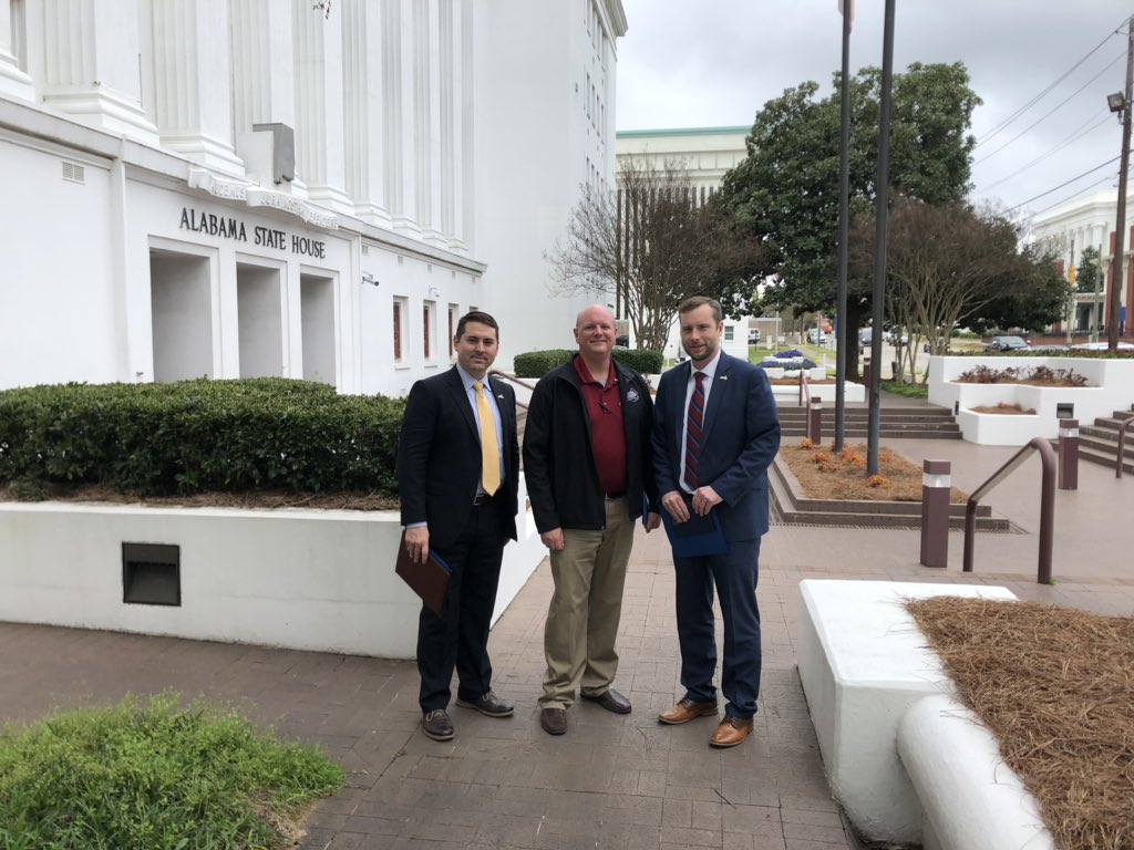 johnmbullard's tweet photo. Talking with legislators today in Montgomery. #alpolitics #blount #acaa @AlabamaCounties @BlountCommish https://t.co/cLXHAaVVx2