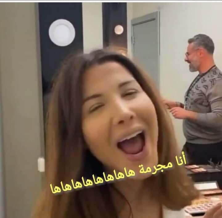 AlfakerSamar's tweet photo. @LinaHannah3 @shudancegirls @NancyAjram صح كلامك ✌️✌️الخباثه والحقد والكره كلو صار بوجهها شوفي 🤮🤮🐍🐍🐍 https://t.co/Zvgo76KJBg