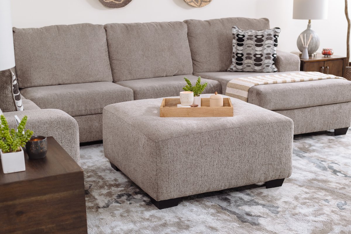 Mathis_Home's tweet photo. This is comfort for your home and guests at only $967.95. 😉 https://t.co/USw4KrQcwN

#MathisStyle #YourStyleYourPrice #Spring #LivingroomInspo https://t.co/LznTirBsFJ