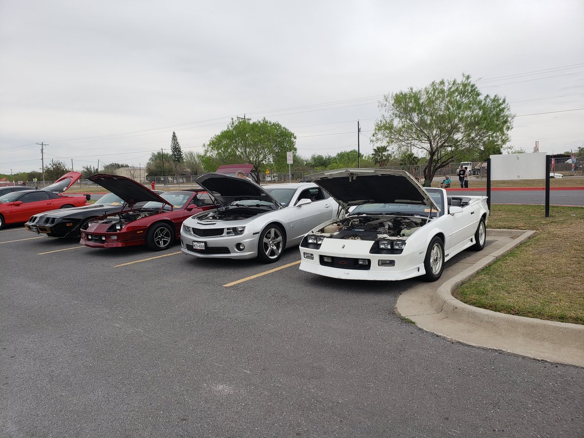 ljphscte's tweet photo. 4th Annual CTE Auto Tech Car Show https://t.co/KhFdivR0aS