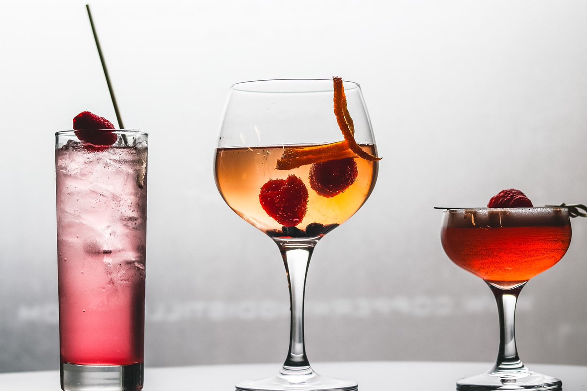 B-Day week starts tonight! 🎉 Come on over tonight and get $3 Off your first cocktail. We have a brand new menu with fresh Spring flavors, so it’s time to pick out your new favorite Copperwing cocktail! 🍹🍸🥃 #drinklocal