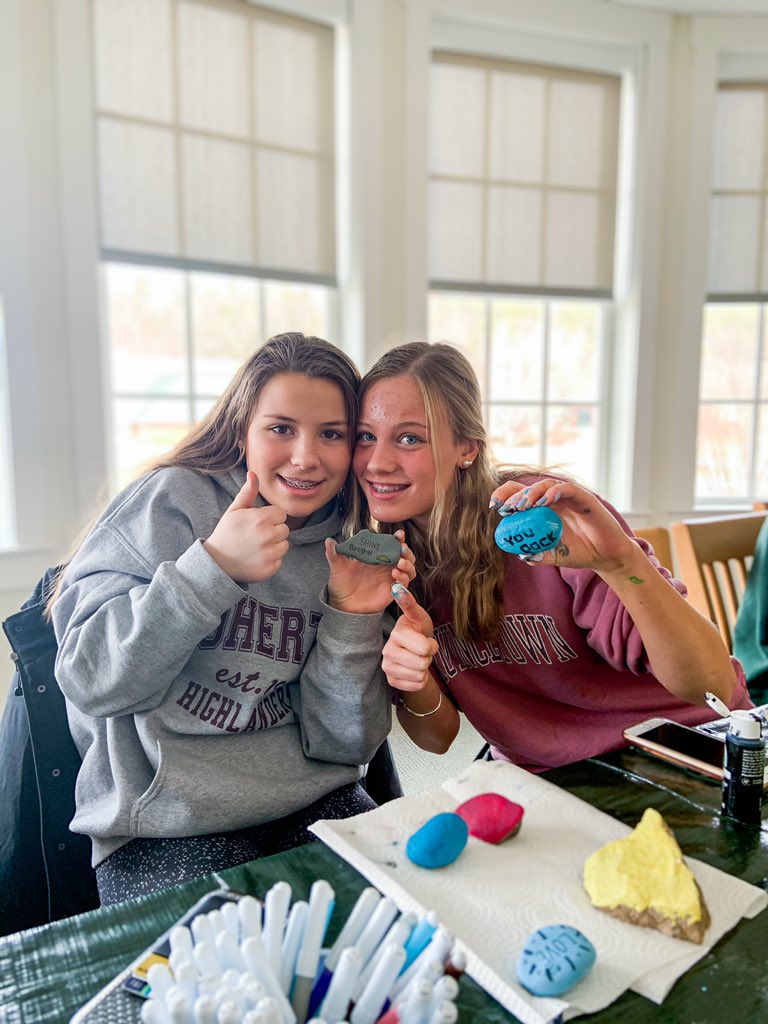 NHSHuskies's tweet photo. Here a few photos from Project Week so far! From Washington DC, Local Service, Ceramics and Japanese Woodblock water color painting, it’s been great day 😁 #nhsprojectweek https://t.co/JOcwpYOVzo