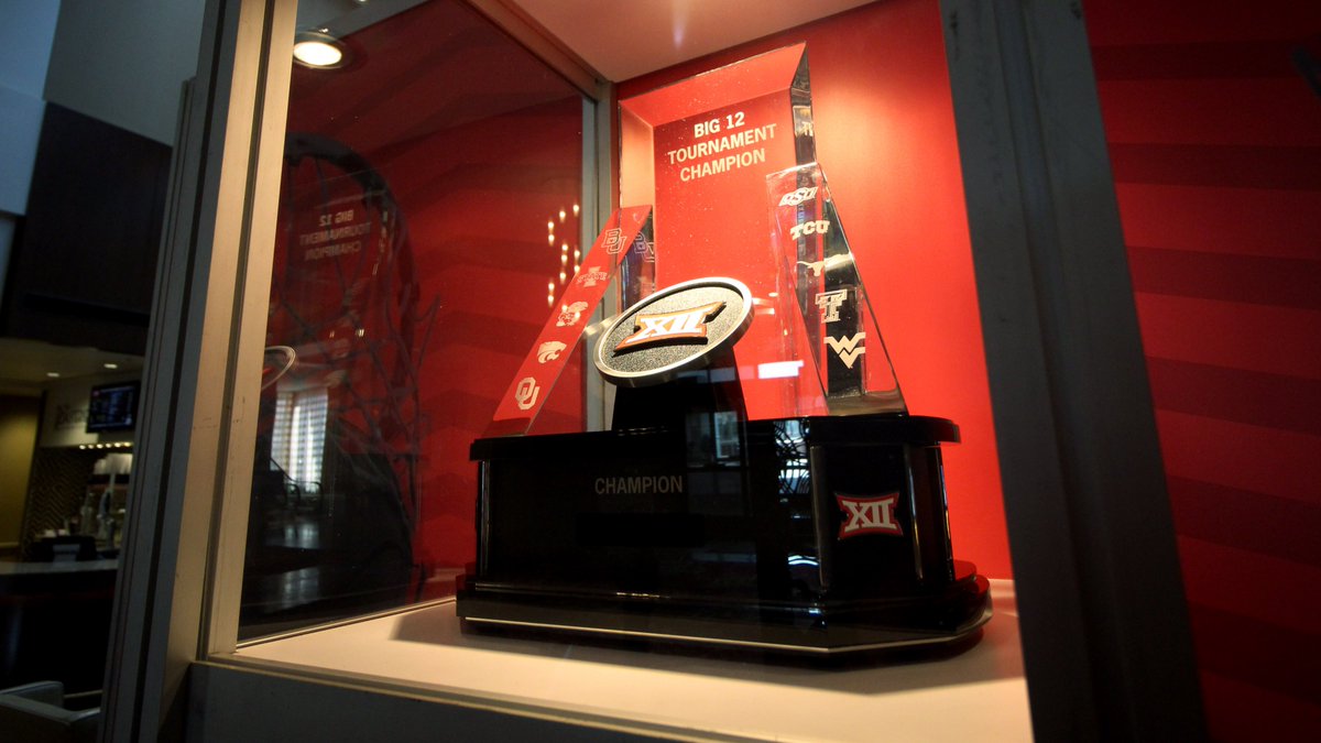 Visit KC tweet media