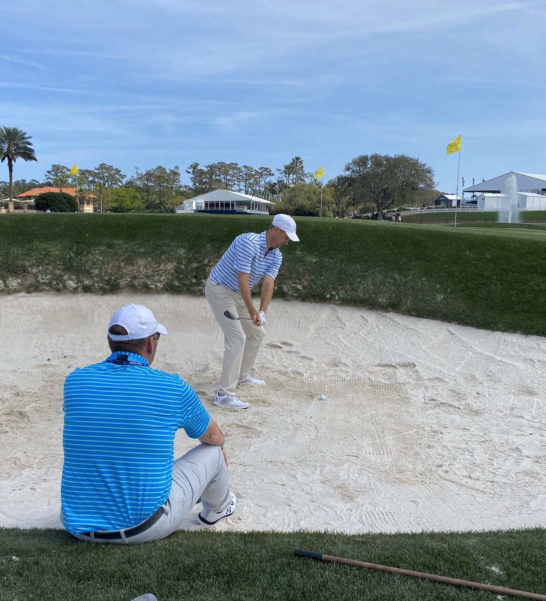 bhughesgolf's tweet photo. Watching some #btodd artwork from the bunker #PlayersChampionship https://t.co/A0TJt0IDMR