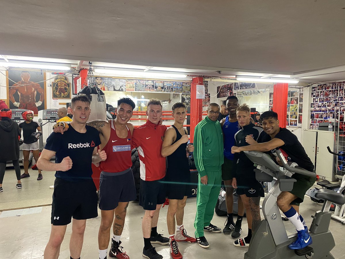 Another day done and dusted up here in north London with @islingtonboxing #RAW #WAR <a href="/armyboxingteam/">British Army Boxing Team 🔴🇬🇧🔴</a> <a href="/psc_gov/">Philippine Sports Commission</a> <a href="/OlympicPHI/">Philippine Olympic Committee - POC</a> 🇬🇧🇵🇭🥊