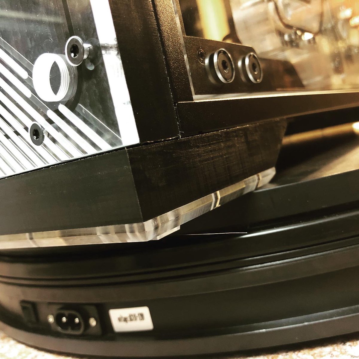 killRMODDINGZ's tweet photo. BlackMamba drop... progress pics!!
.
.
#aorus #aorusgaming #inwin #inwin103 #ek #ekwaterblocks #distroplate #3950x #ryzen9 #siriusloopfans #blackmamba #moddingislife #pcmodding #custompcs #killrmodz #killrmoddingz https://t.co/v7WA4dUdCP