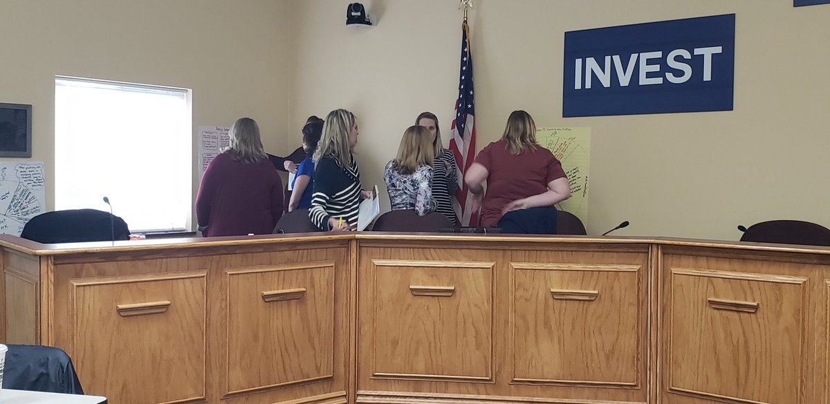 DanaSorensen20's tweet photo. Colleague to colleague. Capacity building at its finest! #teachtounderstand @CdaSchools @cookstev @katemorozco @PEBCorg @KristieKrier @smurphy831 @mmorrisjones https://t.co/MASo1xD5VS