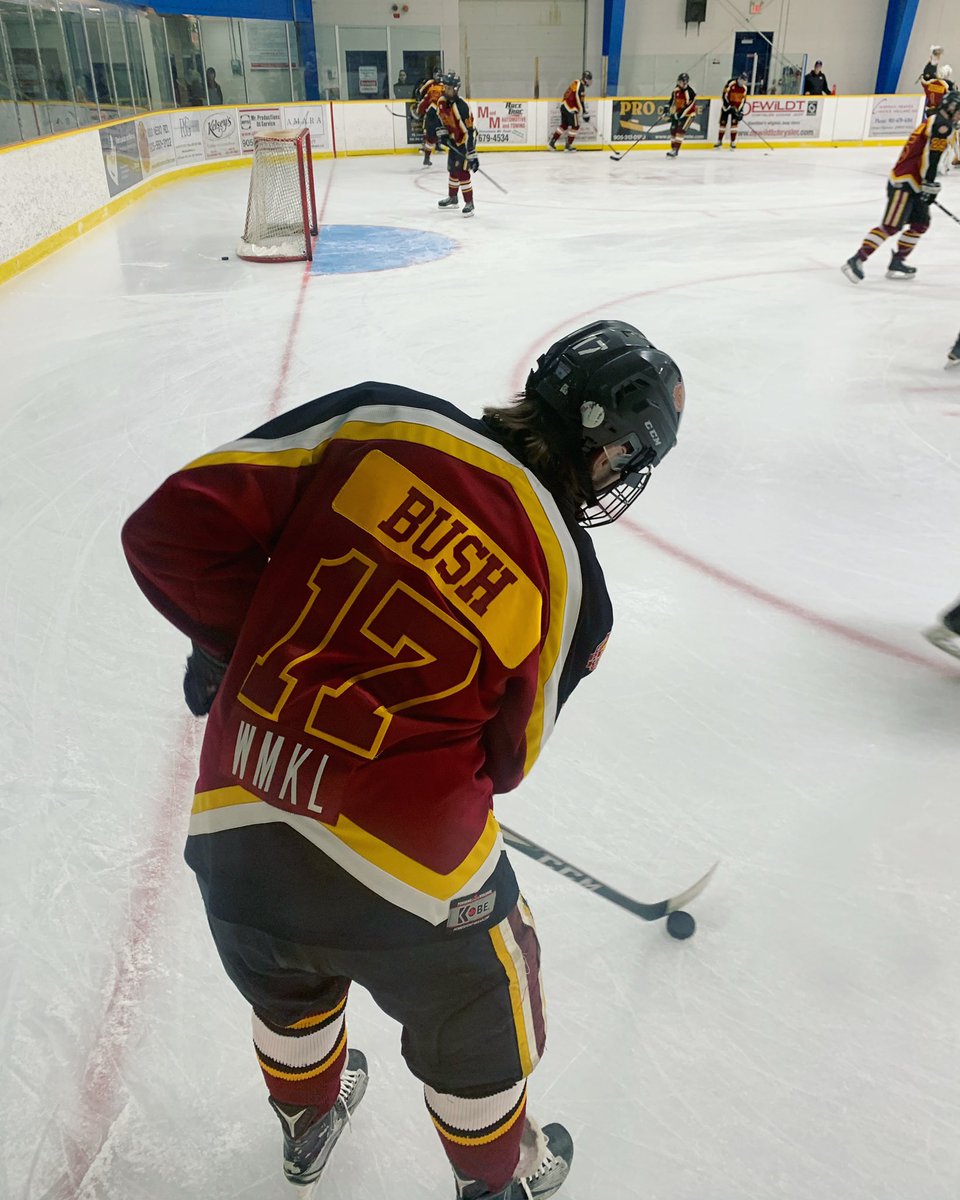 jrpeachkings's tweet photo. Game 4 in Glanbrook tonight! Peach Kings lead the series 2-1!! #PeachKings #GrimsbyON #JrC #JrCHockey #Playoffs #RoadTo24 https://t.co/xRGDwpsHTK
