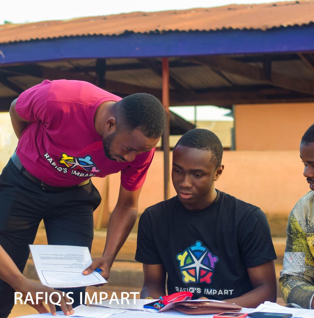 NathenoMix's tweet photo. When @ImpartRafiqz got you..
😊😊😊😊 
#Rafiqzimpart
#Osino https://t.co/e7SuvA6sBM
