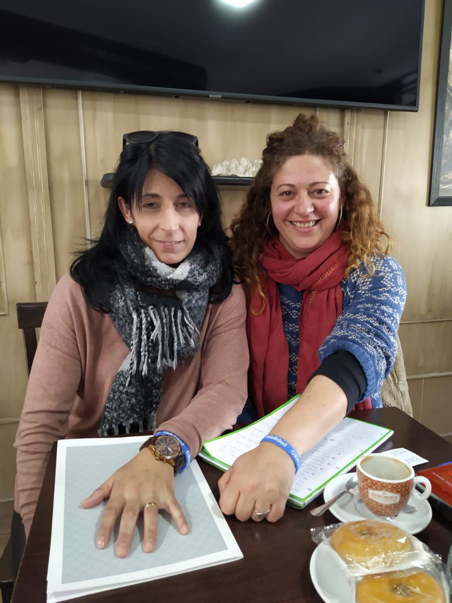 En_Marea's tweet photo. Queremos darlle voz aos colectivos aos que mais lles custa visibilizarse.

Resumo da xuntanza entre @baranauskas_ana e a Asociación Española de GRINpatías @grinpatias 

👉 https://t.co/qxjEun9tNA 

#EmerxenciaSocial #Visibilizando https://t.co/qtGSMH4S2m