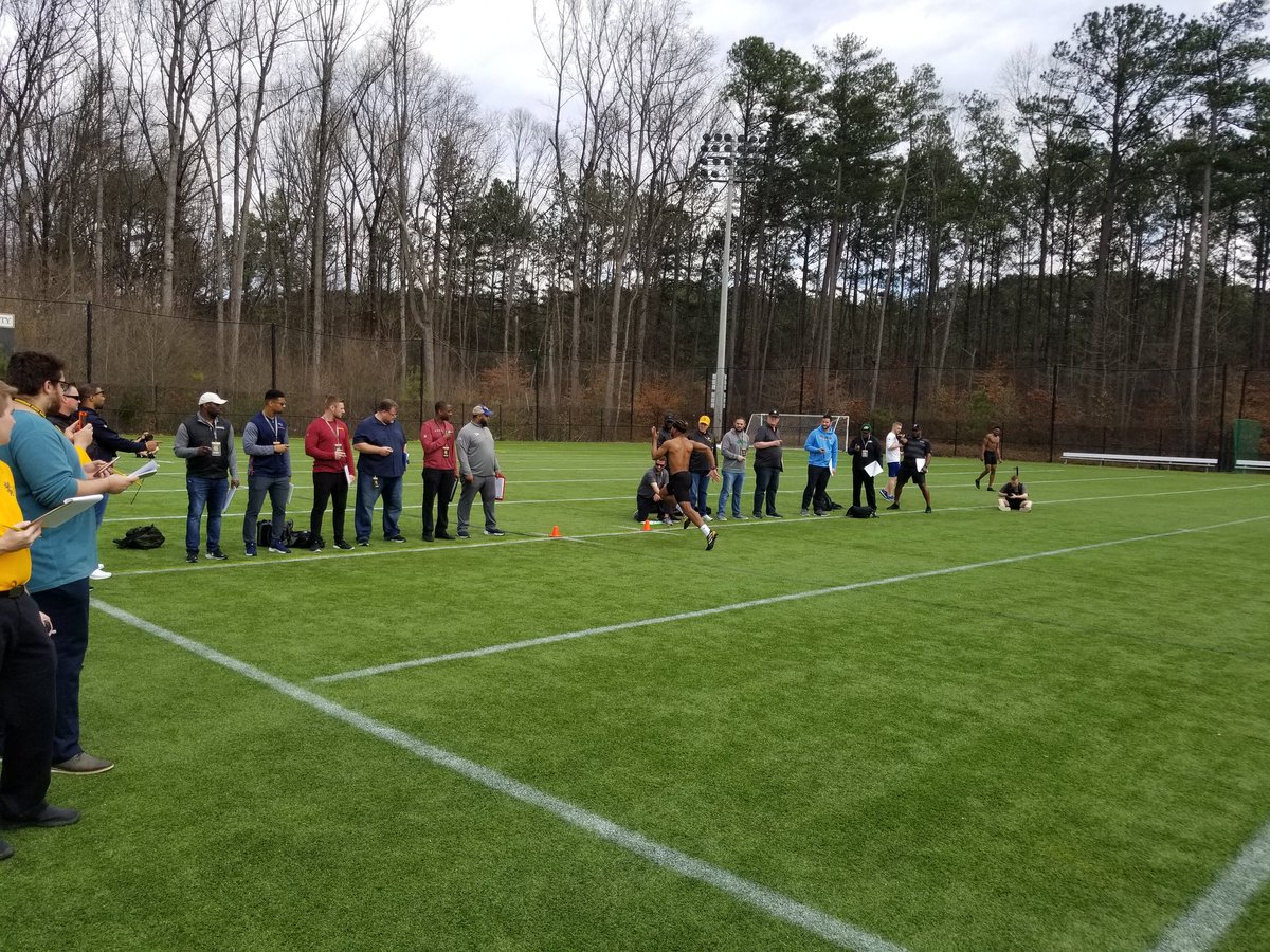 CoachLiamKlein's tweet photo. Big run for @rev_rat #ProDay2020 @kennesawstfb https://t.co/0gdWiM9GTM