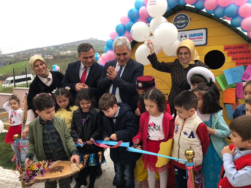 CanikMem's tweet photo. Vilayetler Hizmet Birligi Anaokulumuzun okul bahçesinde oluşturdukları Okuma Evi'nin açılışını bugün gerçekleştirdik... Öğrencilerimize hayırlı olsun...👏👏👏
#samsunokumavakti #heryerekitapheryerdekitap @CoskunESEN57 @Uzunlar61551 @BakiyeUsta @zerrinkaragol https://t.co/JK3jMrexJJ