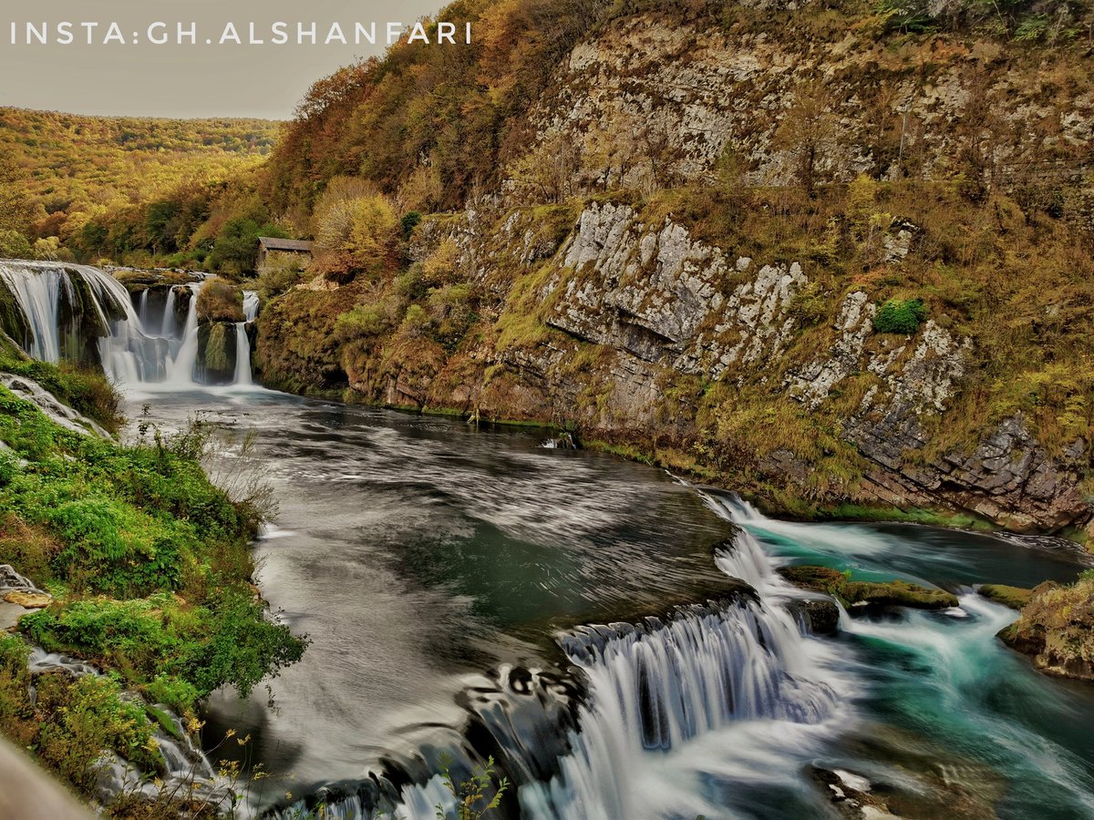 gh_alshanfari's tweet photo. شلالات ستابوبك بين الحدود البوسنية الكرواتيه #bosnia #strbackibuk   #البوسنة  @gh_alshanfari  #mostar #srajevobosnia #oman #salalah @ #Štrbačkibuk https://t.co/jlNgLyohm0