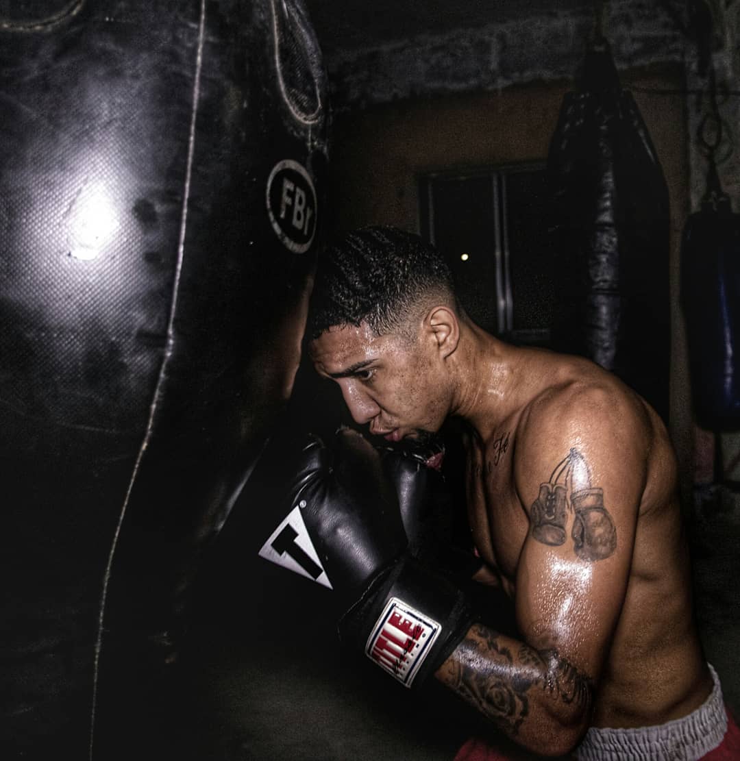Mtboxer_'s tweet photo. Desde menozinho nessa caminhada 🙏
#BoxedeFavela https://t.co/3G8l4SYLJb