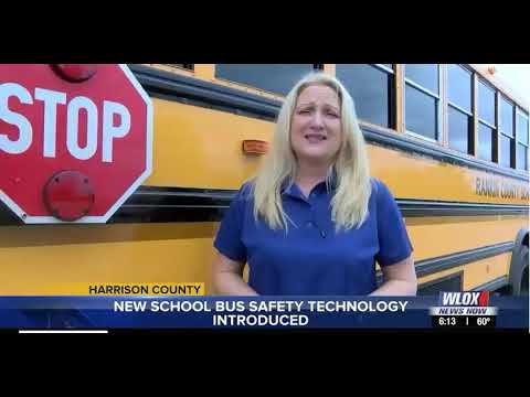 SafeFleetCo's tweet photo. New tech - Safe Fleet #PredictiveStopArm being demo'd in Mississippi to help keep students safe in the face of increasing number of #StopArmViolations: https://t.co/EzZU3lssRS https://t.co/rOkrl6K2ld