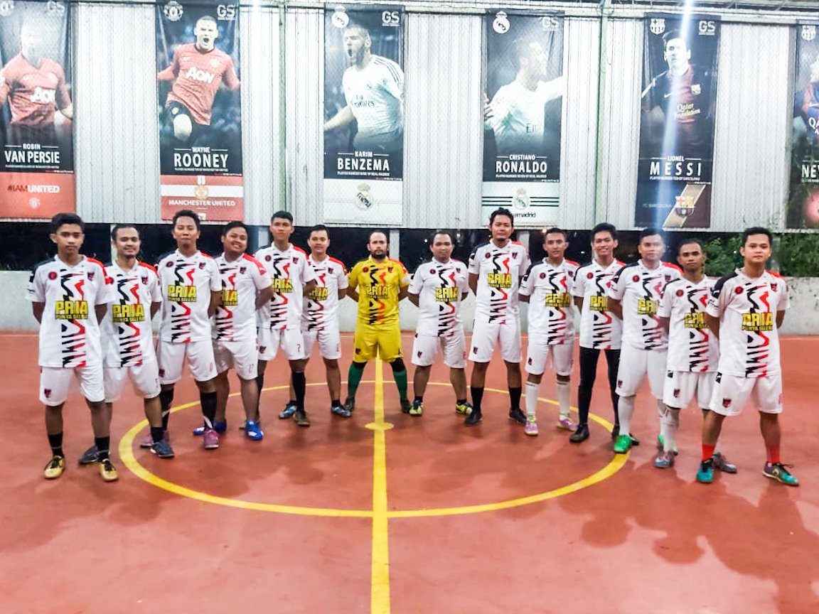 misezdemak100's tweet image. Grazie buat dasiman2 yang udah ikut futsal malam ini. Sampai jumpa di event Sport Milde selanjutnya.
.
#sparingfutsal #futsalmilde #WeAreDasiman #ForzaMilde #forzaMilanistiIndonesia #ForzaMilan🔴⚫