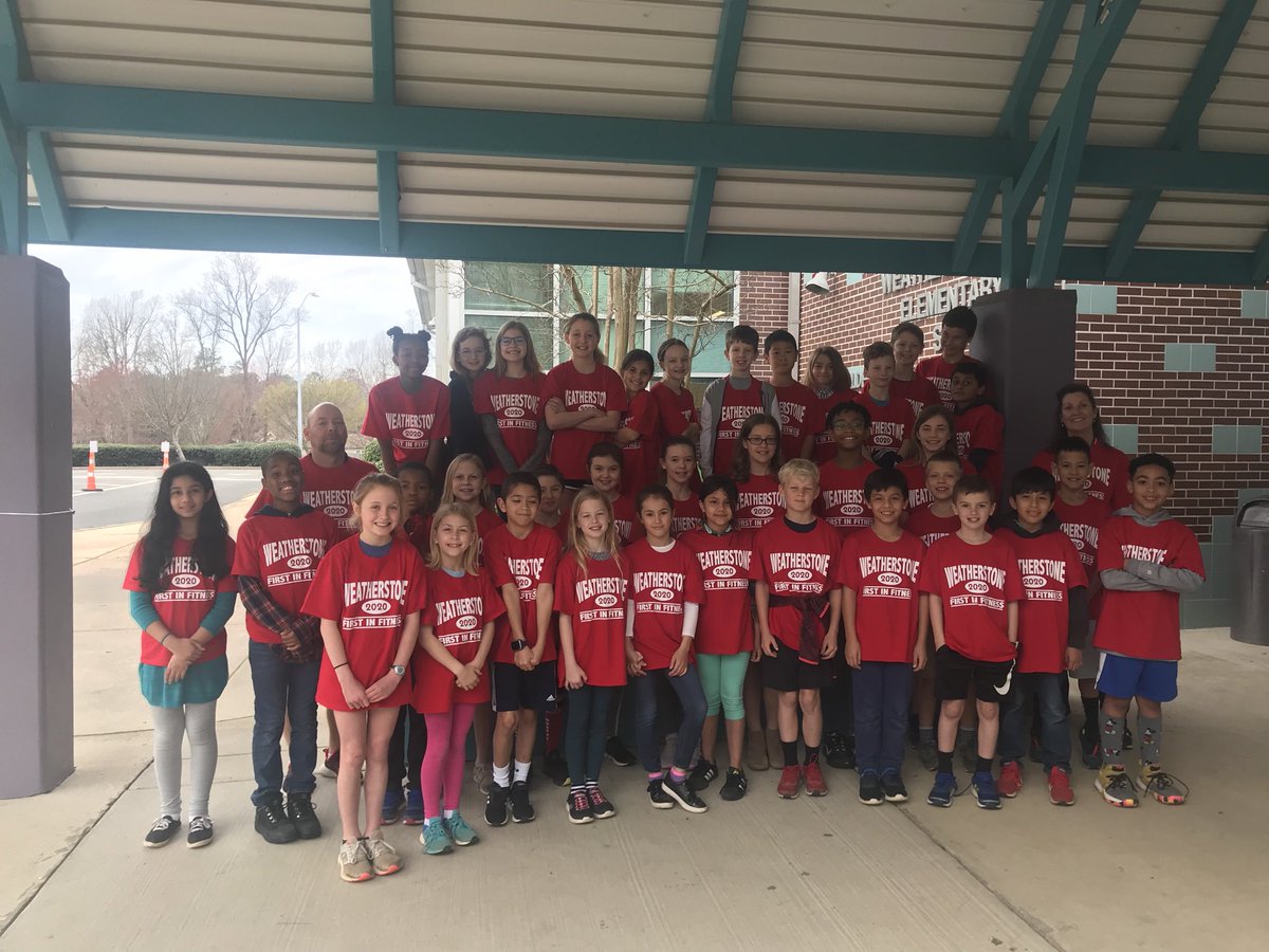 MrRmulford's tweet photo. Ladies and Gentlemen your 2020 #FirstinFitness team...minus a couple of unwell students. Feel better IZZ and WIST. #allready #aWESome https://t.co/alEGo6mh8R