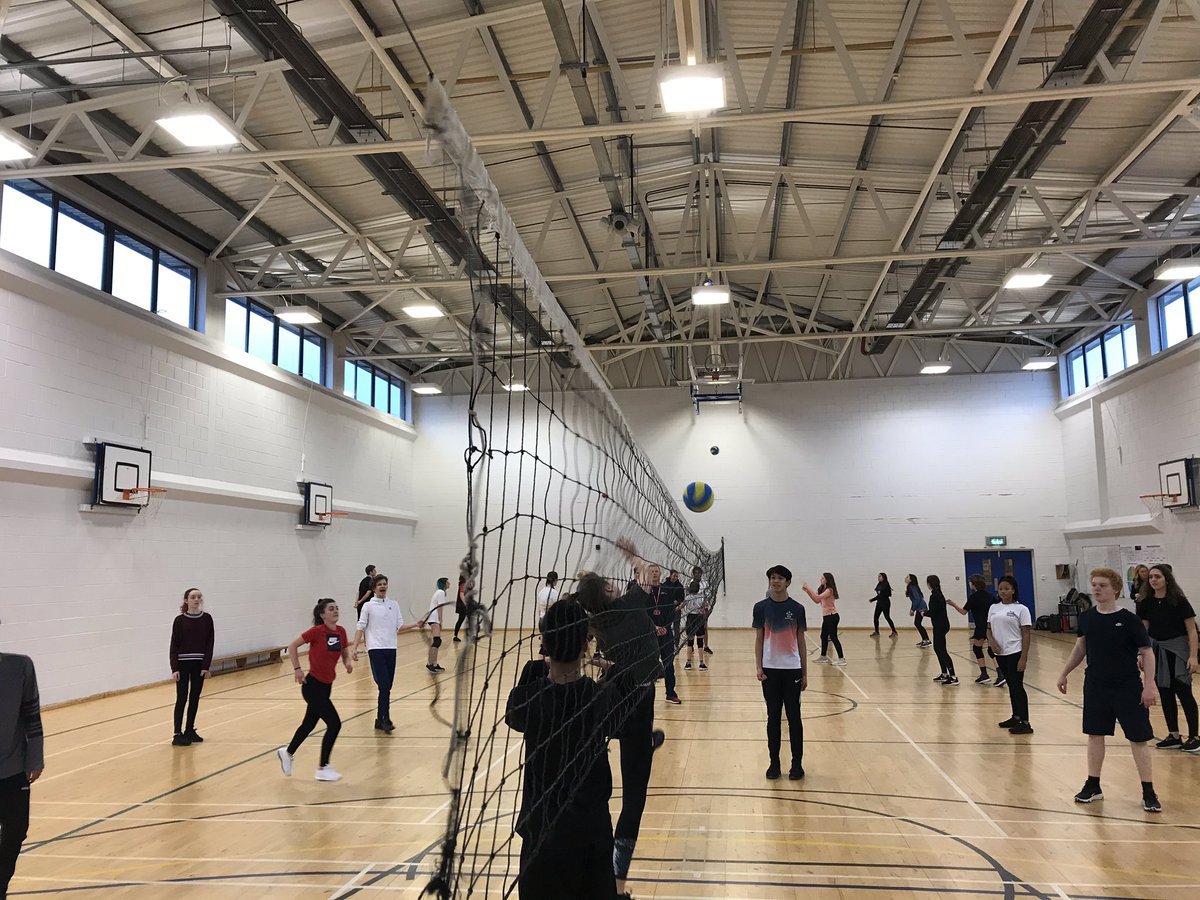 ActiveSchoolsED's tweet photo. @SchoolSportEdin Volleyball Festival is underway!!! 🏐 Our 8 teams from @Leithpe @Trinity_sports1 @HolyRoodPE @DrummondPE are showing great effort and skills 👏🏻 #Volleyball #MakingADiffence 

@RDOeast @scottishvb https://t.co/2smw8QPq4k