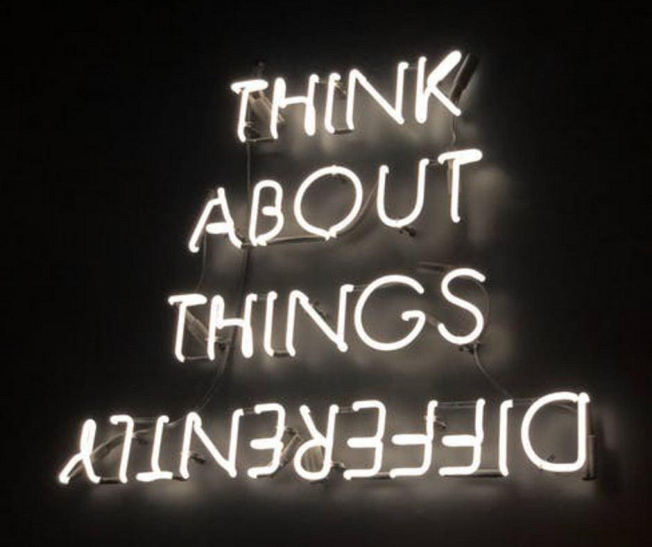 MuthCoRoofing's tweet photo. Here are 5 questions to ask roofing contractors over the phone—before you sign on the dotted line.  We suggest that you “interview” at least three reputable #roofing companies during the estimate process. #muthroofing #newroof #roofrepair #gaf #cbus 

https://t.co/d9I0Len4si https://t.co/pYYBzZ4skO