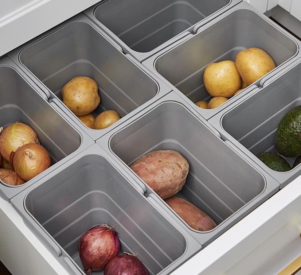 TexYas's tweet photo. Pack a deep drawer full of removable bins (like in this custom cabinet from Watchtower Interiors). If you use them to sort produce that doesn't need to be refrigerated, you'll never lose precious counter space to a fruit or veggie bowl again.

Photo by Watchtower Interiors https://t.co/iHDovmuRXD