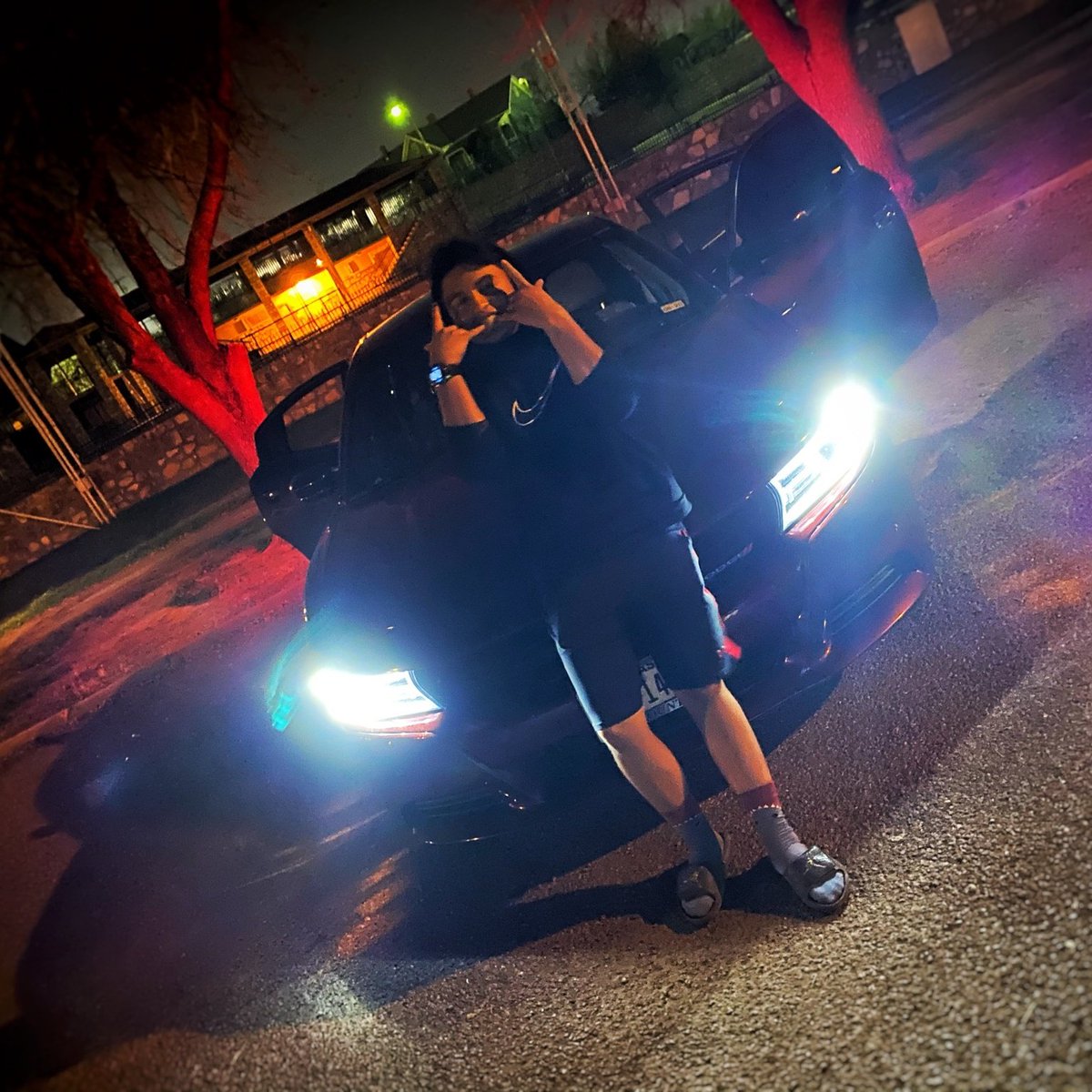 Eman19k's tweet photo. #NewProfilePic
@jayytolitt_ #ForeignWhip https://t.co/ov1BOH1JMD