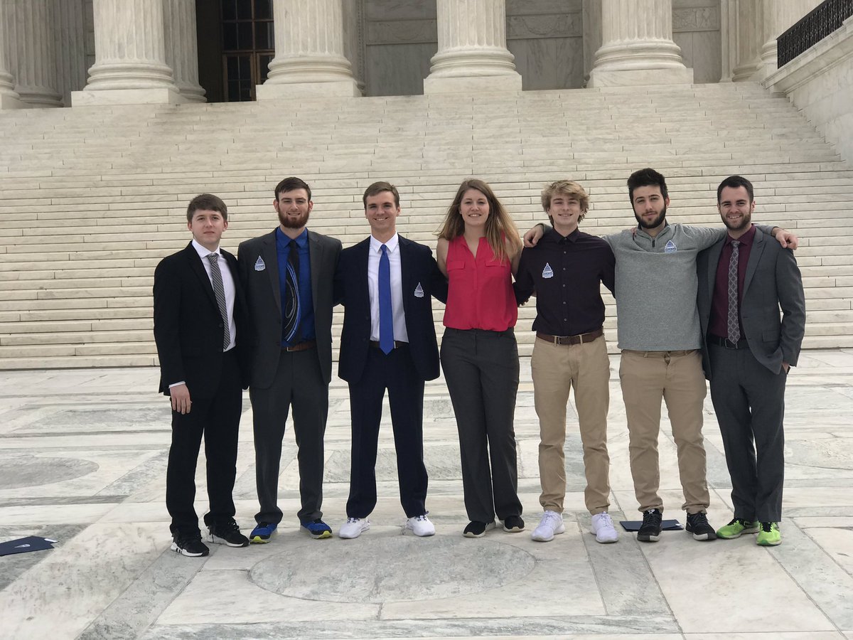 Coachmwr's tweet photo. Thank you so much supporting ESSA!! @SenGillibrand @RepPaulTonko @RepPeteKing @SenSchumer #SPEAKOutDay #SHAPEAdvocacy @CZNYSAHPERD @SHAPE_America https://t.co/C1MwWx79Em