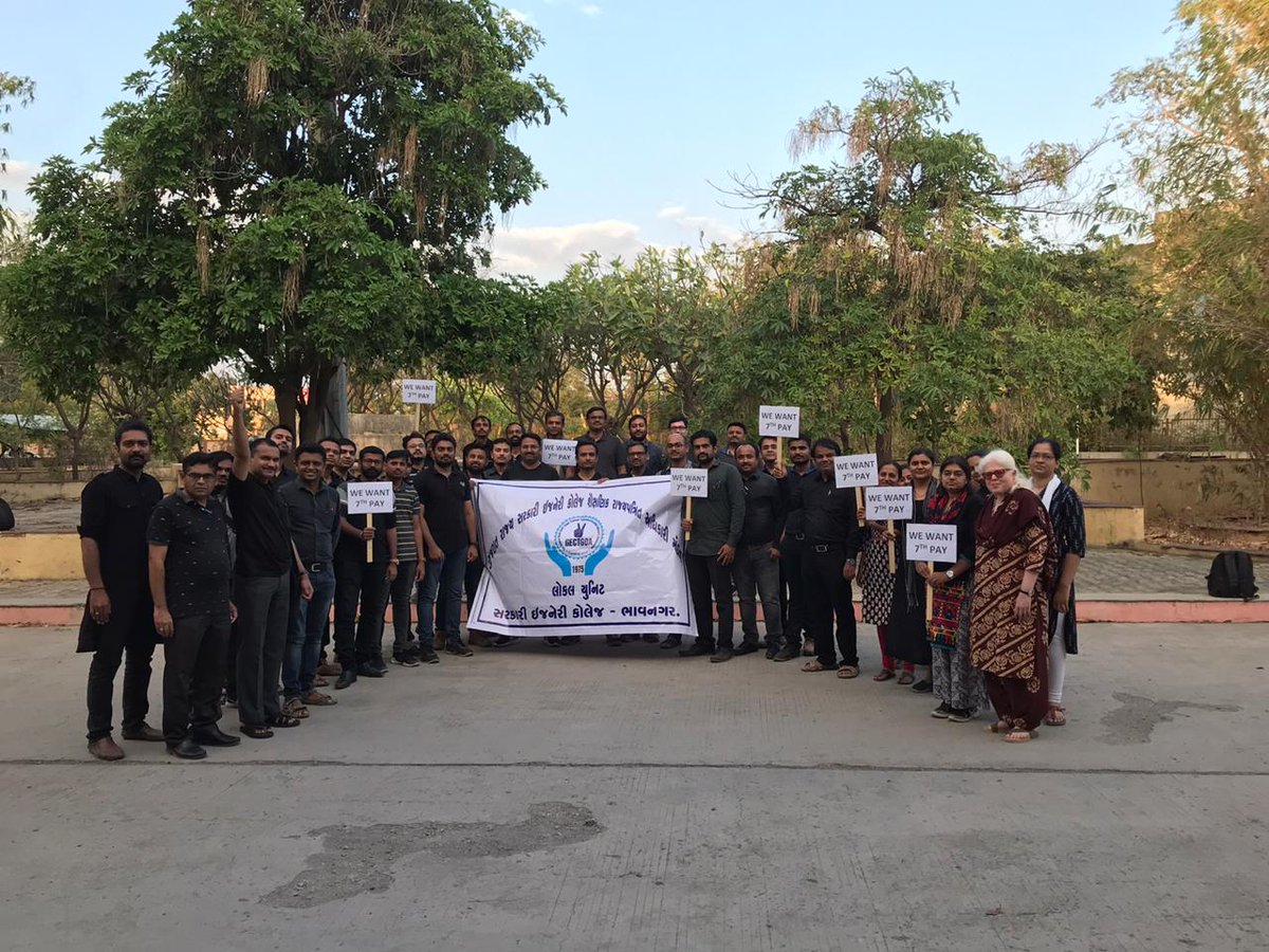 gectgoa's tweet photo. 7th Pay agitation at GEC Bhavnagar. #7thPay4techteachers #WEWANT7THPAY @CMOGuj @imBhupendrasinh @Nitinbhai_Patel https://t.co/PBCXlypQ2l