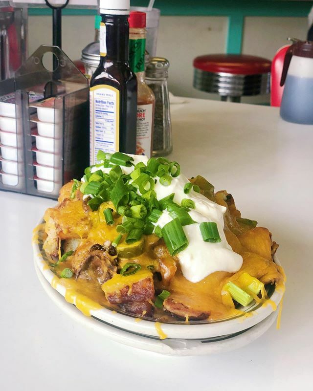 eatlovebr's tweet photo. @louies_cafe making all our hash brown dreams come true.😍😍 #eatlovebr #thatlacommunity #225batonrouge https://t.co/mT9nsRjIWH https://t.co/WELE5iTjGR