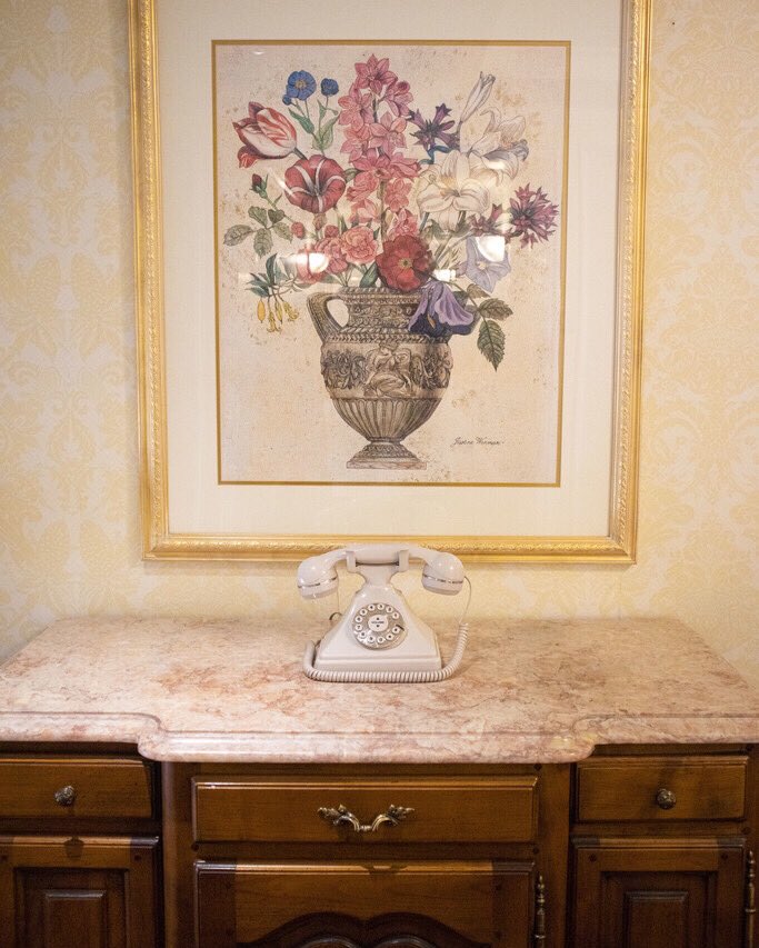 Quaint details around every corner. #LittleAmericaMemories