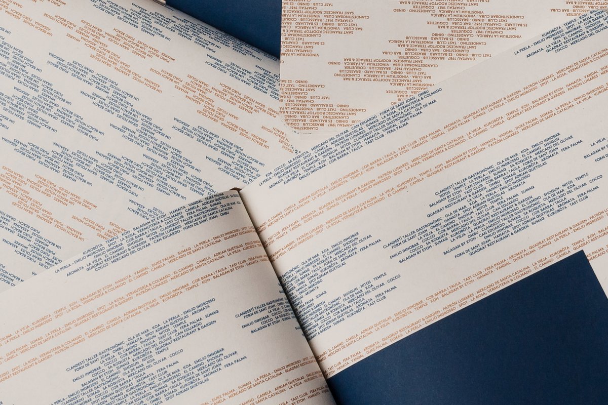 practica_design's tweet photo. 2020 guidebook for @hotelstfrancesc. Inspired on the Mallorcan Ikat “Roba de Llengües”, an artisan textile traditional from the Island, we have delineated a typography illustrative style.
Full project: https://t.co/JIuwO1S8ZW
#practicadesign #ikatmallorca #graphicdesign https://t.co/2JZbXM2wdY