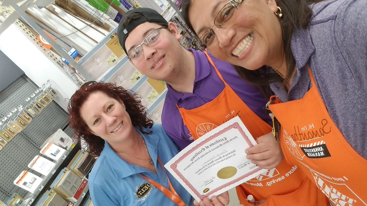 Samantha George tweet media