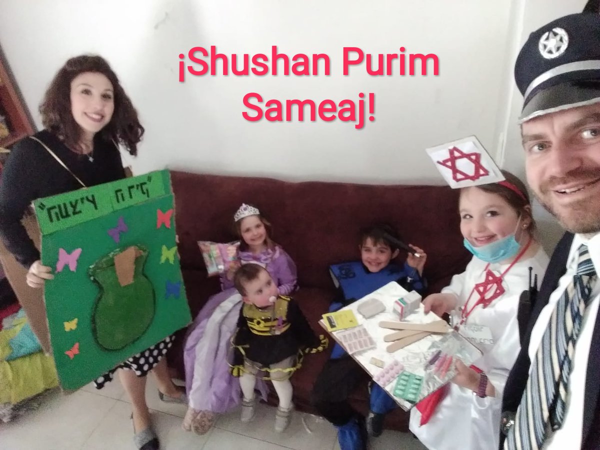 JonathanBerim's tweet photo. #ShushanPurim #sameaj!
🇮🇱🎉🎊🤡✡️
#SoloEnIsrael https://t.co/ZP4CSpXdrF
