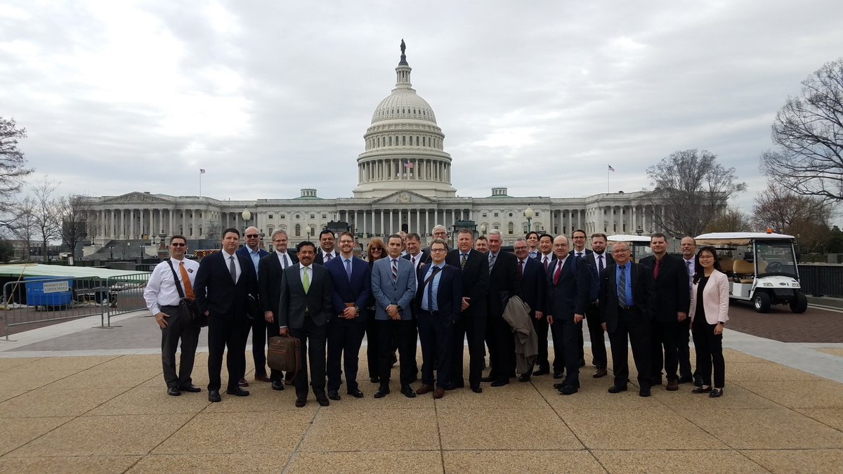 CleanEnergyBiz's tweet photo. CEBN is excited to feature 30 energy innovators from across the U.S. today, meeting with federal lawmakers to discuss @ENERGY appropriations and the importance of @SBA funding for #cleanenergy innovation. #InvestInInnovation 
https://t.co/tqFBgDzUs3 https://t.co/d7szvvC1HU