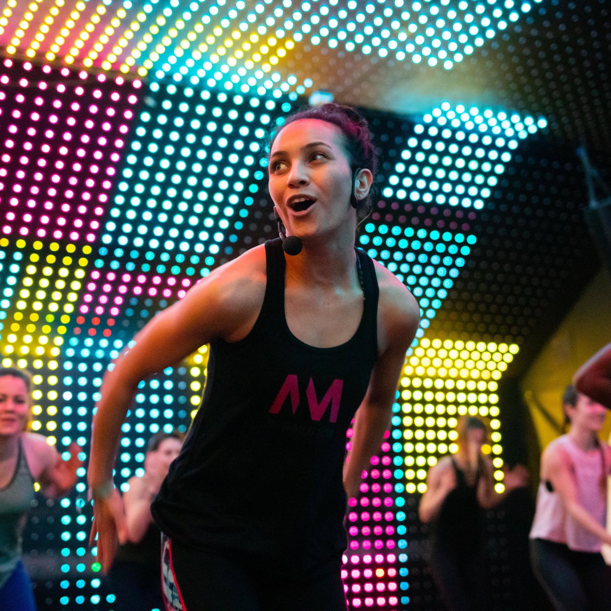 mycrew's tweet photo. There’s a new studio on myCrew! Welcome @New_Motion_UK. 👋🏽 Whether you’re looking for strength training, yoga, HIIT, boxing or even dance classes, these guys have it all. 🏋🏽‍♂️🧘🏻‍♀️🥊 With loud music &amp; flashing lights, it’s impossible not to have a blast!

https://t.co/04Eq5ZNKWT💥 https://t.co/ix7edJC9Vw
