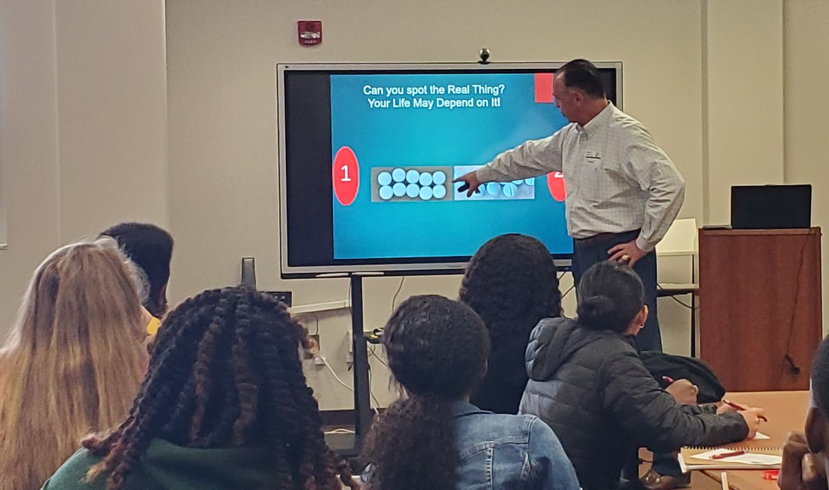 stokes_suzanne's tweet photo. Thank you Officer Highland for educating our forensic associates on drug abuse and how the DEA regulates drugs #myncca #ncca212 #nccapride #ccrtl @TasiaEllis https://t.co/BGvQDxmd7M