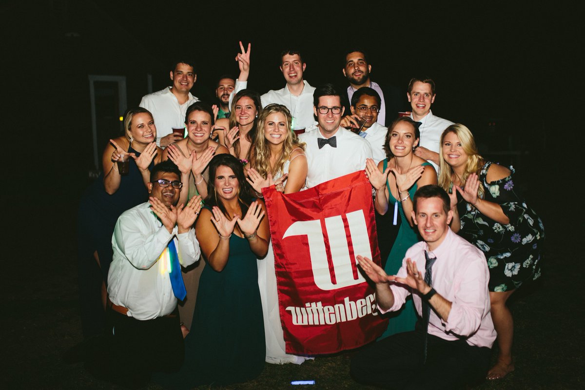 ahsinning's tweet photo. Commit to Witt 2020!! Let’s keep passing the light on! 
https://t.co/kd67QvNFFk #Commit2Witt https://t.co/usiLMno8U4