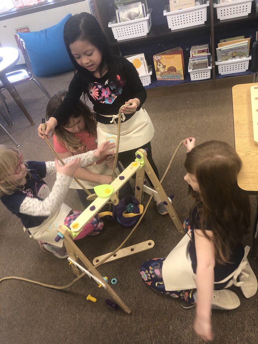 1st grade spotlight! Playground designs using #rigamajig  #STEM <a href="/readfreely/">Patricia Lundquist</a> <a href="/pamelawarner22/">Pamela Warner</a> @eharvey_harvey <a href="/LictusB/">Bert Lictus</a>