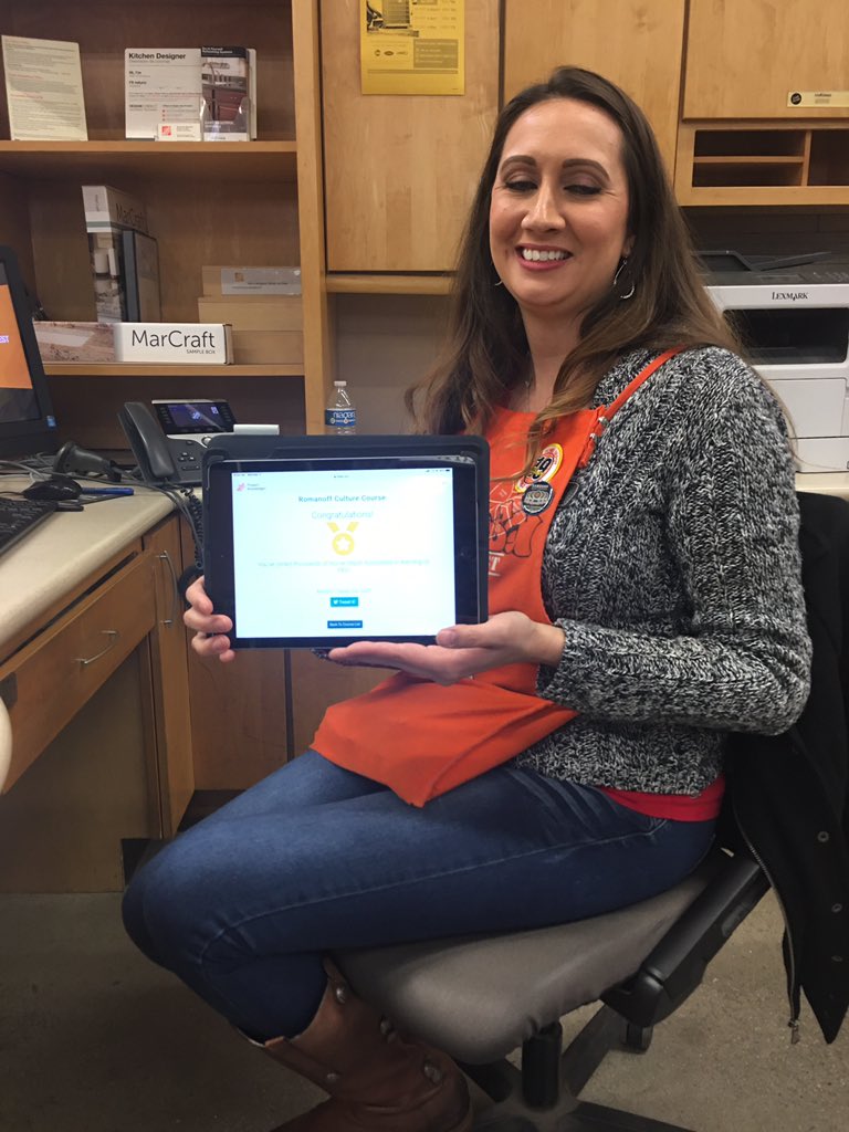 RabinskiHD's tweet photo. Feather River, Vanessa, culture and aced the quiz! Cross training is always helpful to other departments. #installjappiness #romanoffreno @CeceliaDSM @ShokraiiJ @AvisMcGhee3 @amygromanoff @rr_vision2020 @realdoctorshawn @MikeSpates @GlennHD20 @wendyofthewest https://t.co/jgd17r8iHq