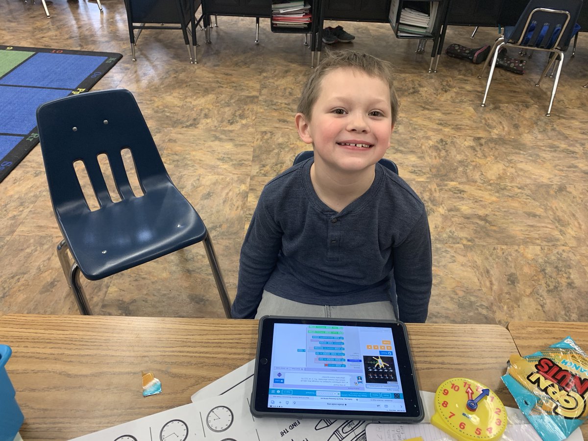 mandanschools's tweet photo. Mrs. Hogan's 3rd-grade class loved Hour of Code! #MandanHourOfCode 💻 https://t.co/ZvDoCrMmZ2