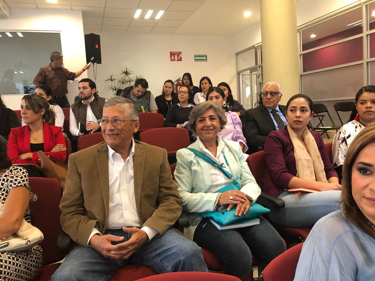 NASanLuis's tweet photo. #ActividadesNASLP Integrantes del Comité de Dirección Estatal, asistieron al Panel “Avances en la Participación Política de la Mujer”, organizado por el @ceepac, en el marco del Día Internacional de la Mujer.
#NASLP
#PartidoNuevaAlianzaSLP
#NASLPMasVivosQueNunca https://t.co/eOk3ZgKTbv
