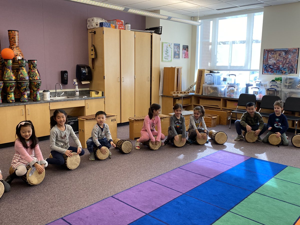 Torpey111's tweet photo. We have a lot of dynamic drummers in room 102! @FiskeSchool #rhythmkids https://t.co/CefJ04kWtW