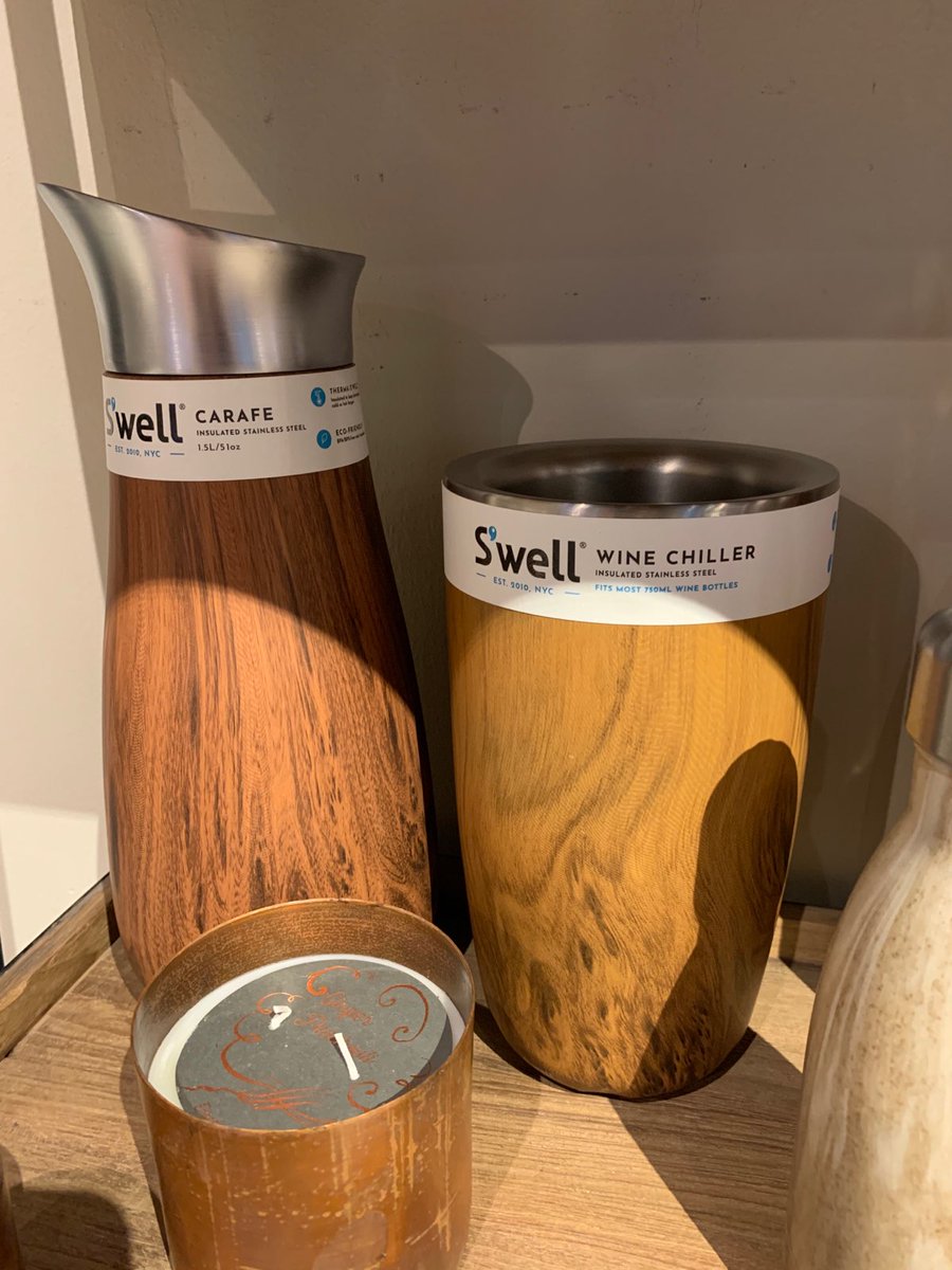 act1partners's tweet photo. Just when you think there are enough companies making bottles, along comes @swellbottle with their innovative #productdesign and distinctive look. Thank you Swell for reminding us that no matter how mature a market segment seems to be there is always room for an upstart. https://t.co/VsHhwxKr3J