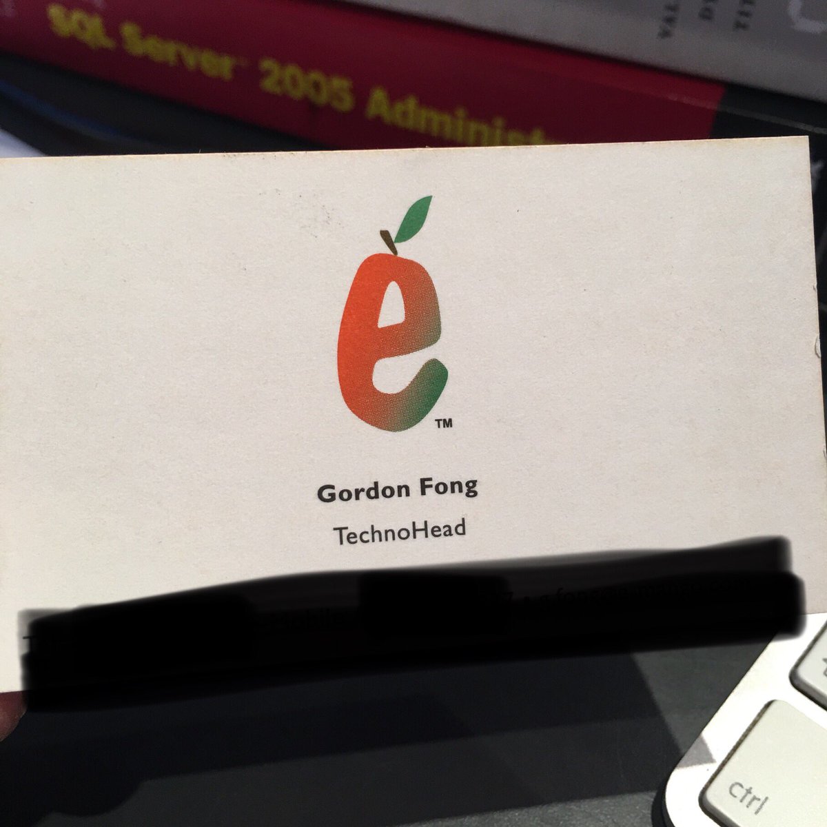GordonFong's tweet image. More from the office move, my 20 year old business card. #technohead #emango @emangotalk @Datacenta