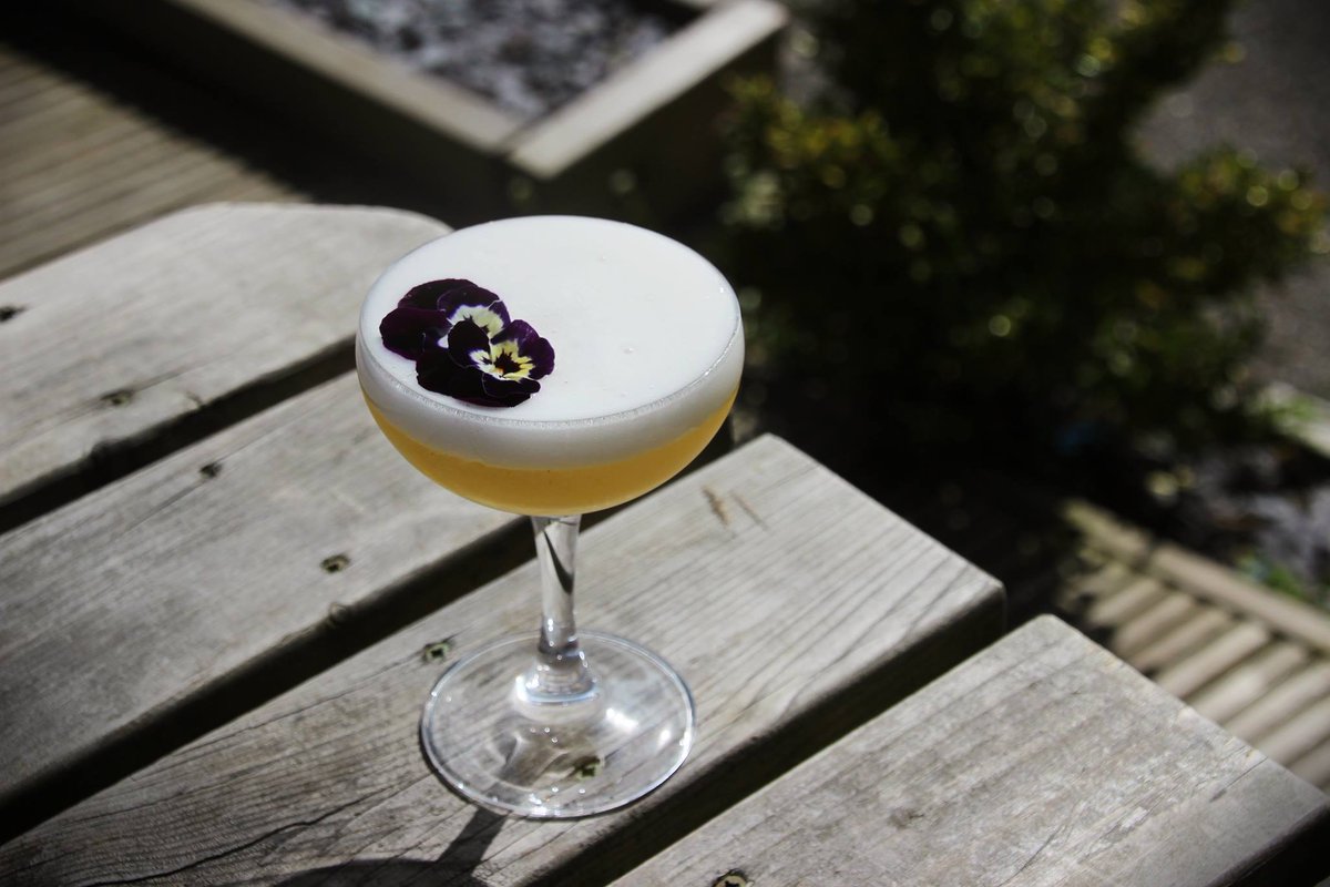 NewquayTom's tweet photo. Who remembers this classic Baobab foam topped cocktail from a couple of menus ago? Maybe it should make a little comeback?!

#comeback #pastmenu #cocktails #cocktailbar #bartender #lovecornwall #newquay #lovenewquay #kernowlife #cornwall #lovenewquaylife #kernow #kernowfornia https://t.co/CafwsaTp1O